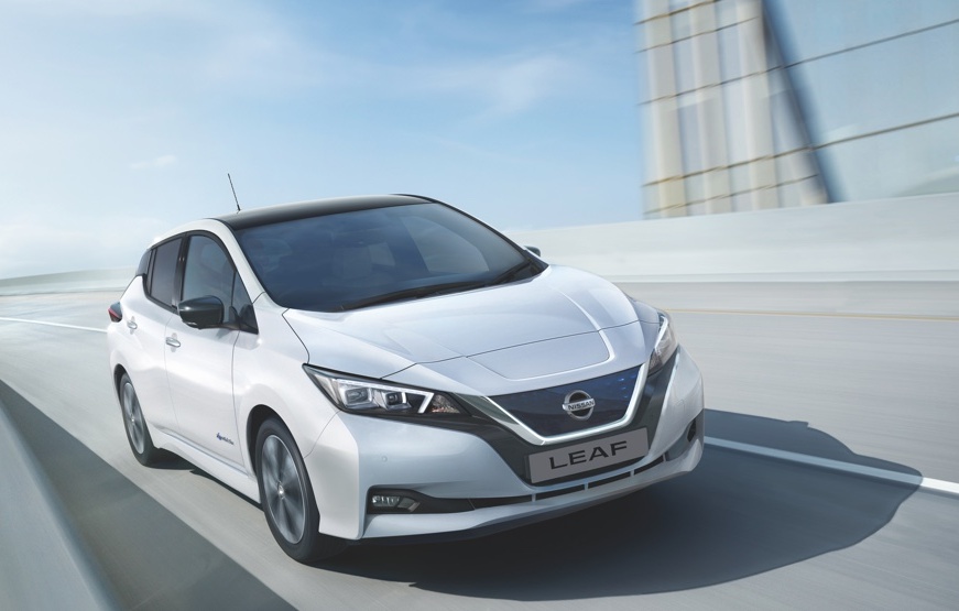 Price of nissan leaf electric outlet car